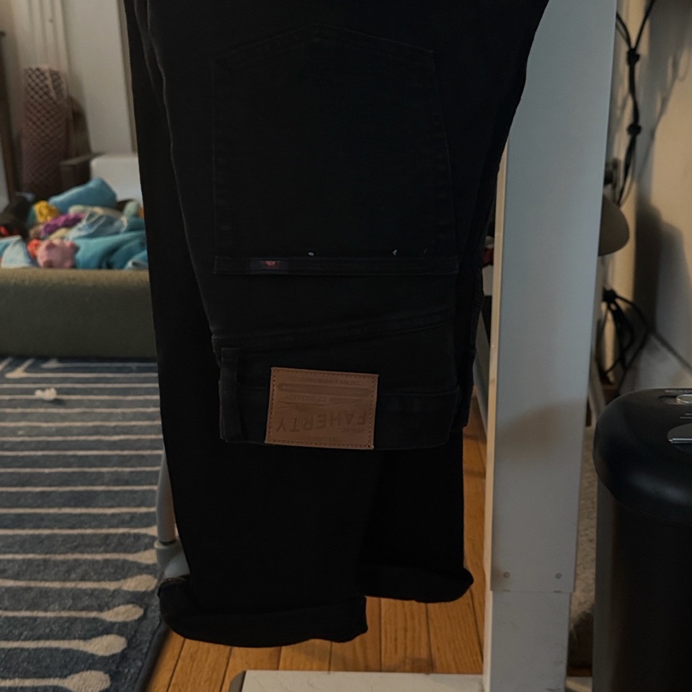 Faherty Black Relaxed Men's Jeans